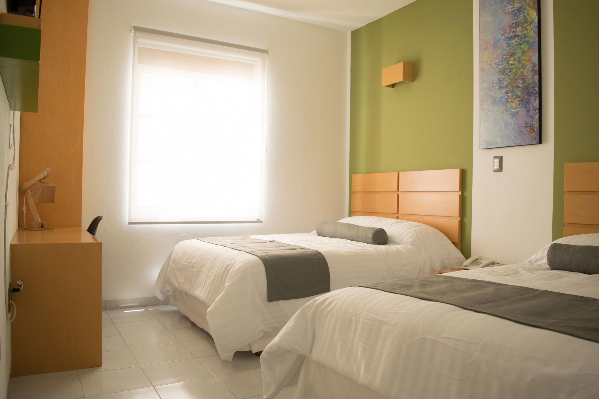 Hotel Mexico Inn Express Salamanca Dış mekan fotoğraf