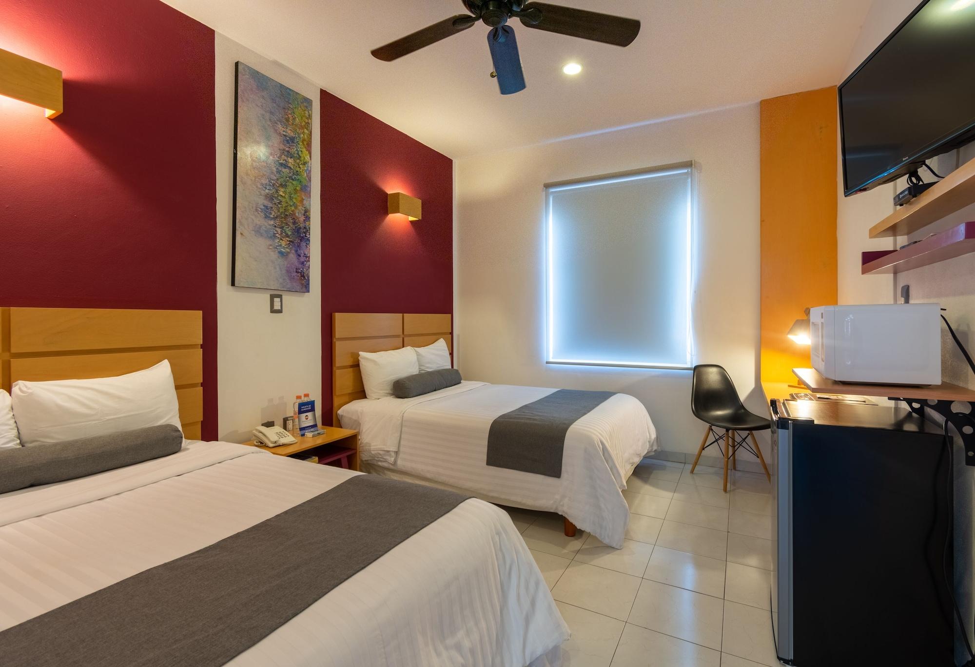 Hotel Mexico Inn Express Salamanca Dış mekan fotoğraf