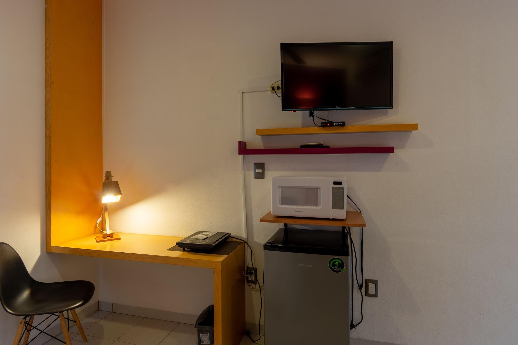 Hotel Mexico Inn Express Salamanca Dış mekan fotoğraf