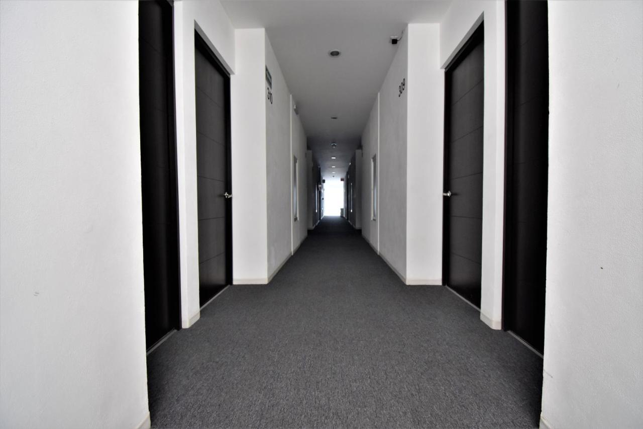 Hotel Mexico Inn Express Salamanca Dış mekan fotoğraf