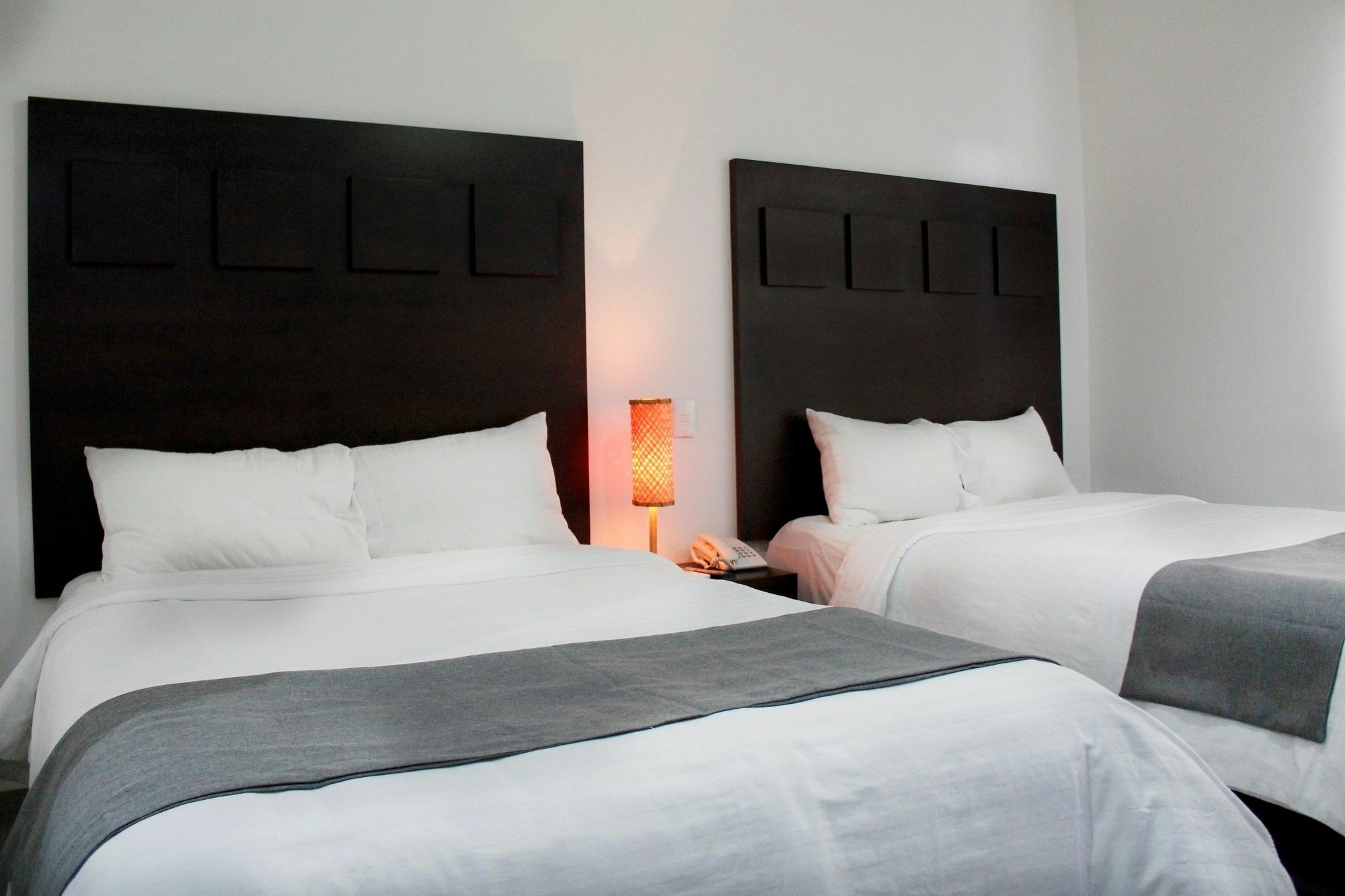 Hotel Mexico Inn Express Salamanca Dış mekan fotoğraf